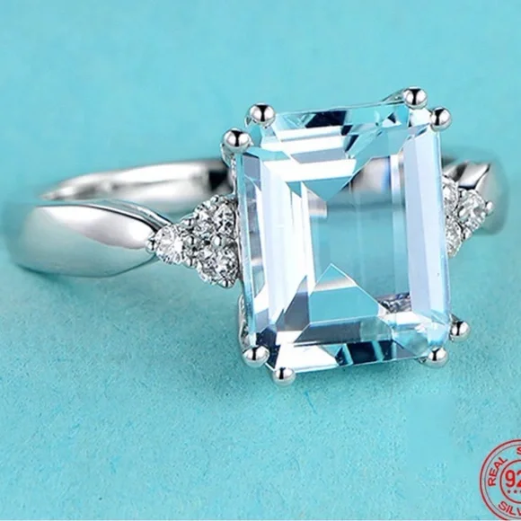 925 Sterling Silver Ring with Blue Gemstone - Picture 2 of 5